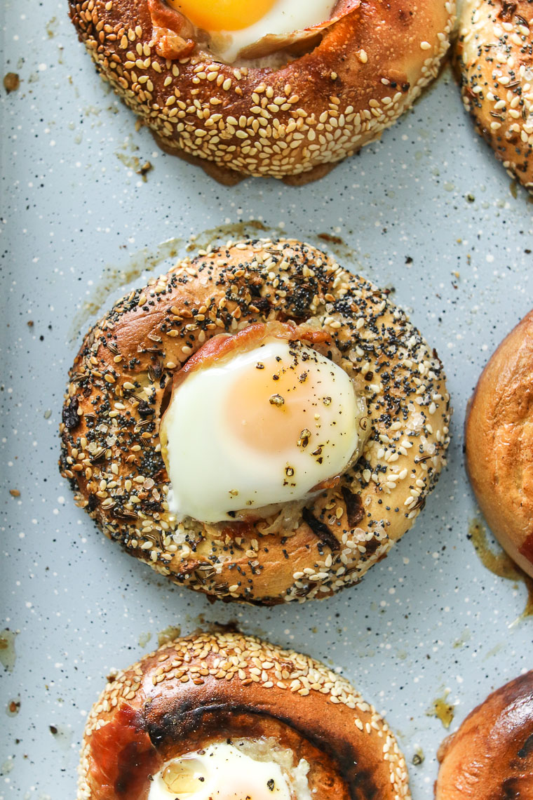 Baked eggs in a bagel hole from above